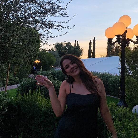 Meet your Posher, Haley - Picture 1 of 1